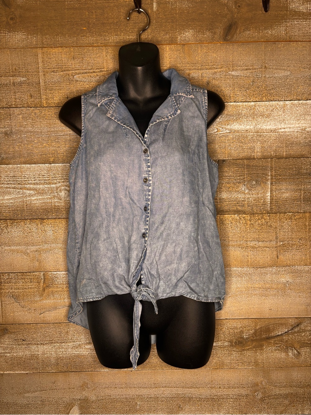 Jane & Delancey Sleeveless Tie-Front Denim Button-Up Top - Light Blue